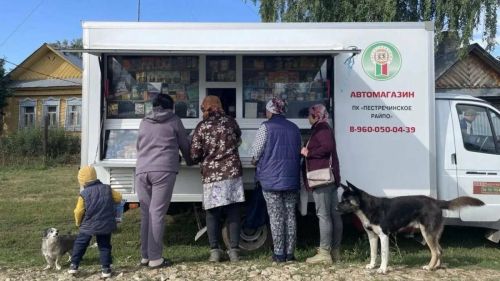 Сбербанк и Татпотребсоюз синхронизировали работу автолавок и мобильных офисов для жителей сел Татарстана