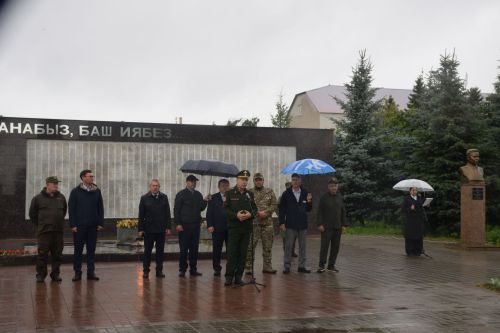 В Нурлате прошел митинг, посвященный Дню памяти и скорби