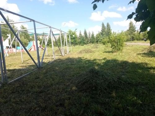 Сотрудники УК ЖКХ привели в порядок парки и скверы Нурлата