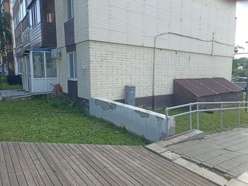Сотрудники УК ЖКХ привели в порядок парки и скверы Нурлата