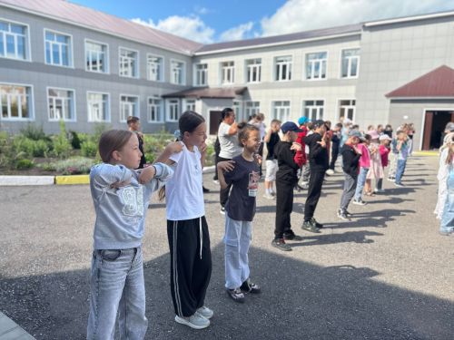 В пришкольных лагерях Нурлата стартовала новая смена