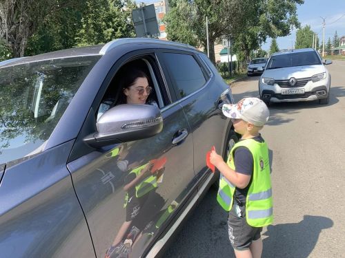 Юные нурлатцы вышли на дорогу с важной миссией