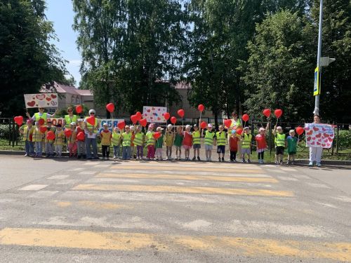 Юные нурлатцы вышли на дорогу с важной миссией