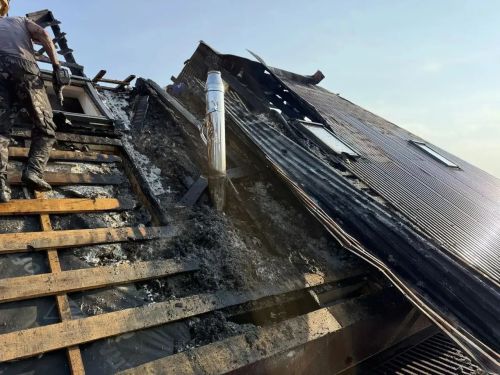 В Нурлате ликвидировали пожар в частном доме: МЧС назвало причину возгорания