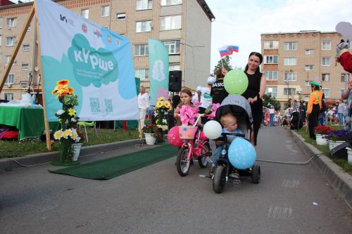 В Нурлате проект «Ут күршеләр» завершился ярким и масштабным  праздником «Флаг моего государства»
