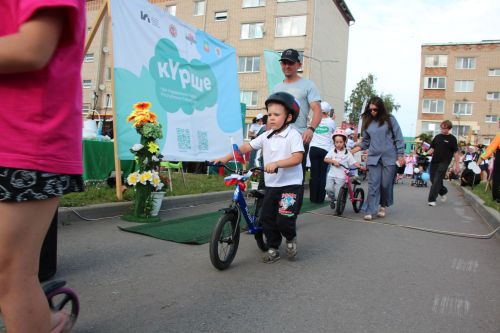 В Нурлате проект «Ут күршеләр» завершился ярким и масштабным  праздником «Флаг моего государства»