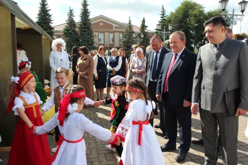 Августовская конференция в Нурлатском районе началась с большой выставки