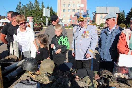 День Республики, День города и День нефтяника в Нурлате начались с церемонии награждения
