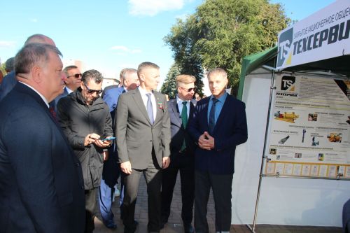 День Республики, День города и День нефтяника в Нурлате начались с церемонии награждения