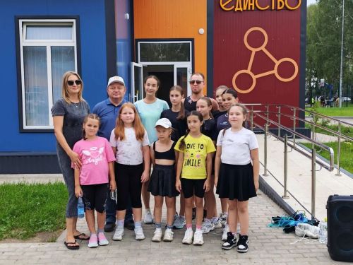 Глава района оценил спортивный настрой в лагере «Заречный»