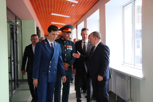 В Нурлате открыли школу № 4 с участием главы района и министра