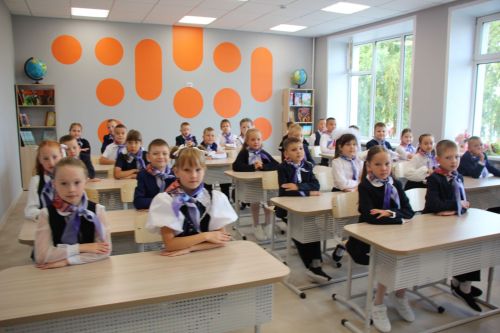 В Нурлате открыли школу № 4 с участием главы района и министра