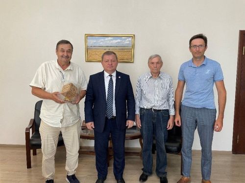 Язучы Илдус Диндаровның яңа китабы басылып чыкты