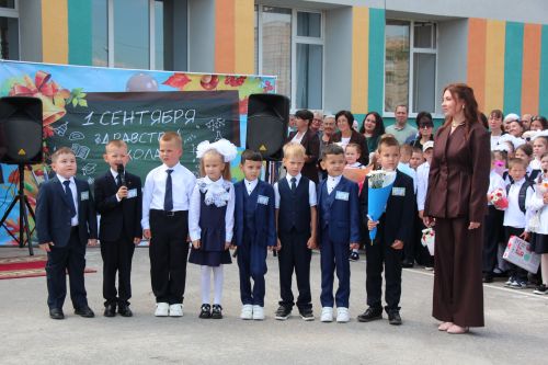 В Нурлате открыли школу № 4 с участием главы района и министра