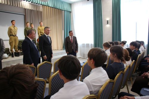 В Нурлате открыли школу № 4 с участием главы района и министра