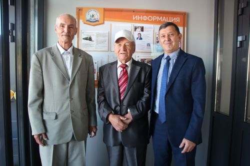 В Нурлате открыли школу № 4 с участием главы района и министра