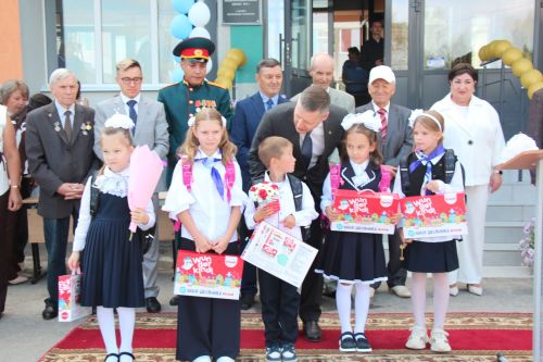 В Нурлате открыли школу № 4 с участием главы района и министра