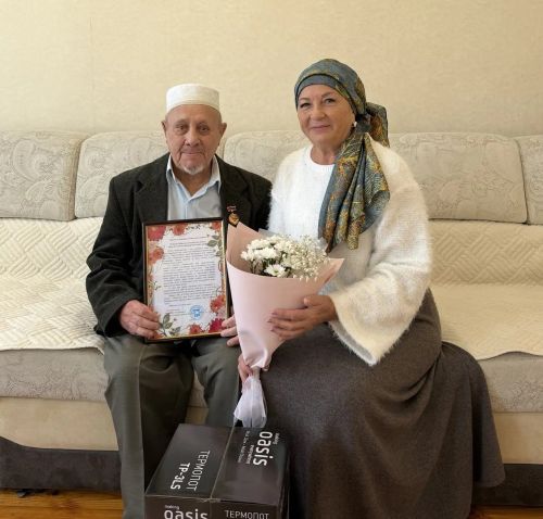 Шарифулла Шайдуллин из Нурлата отмечает 90-летний юбилей