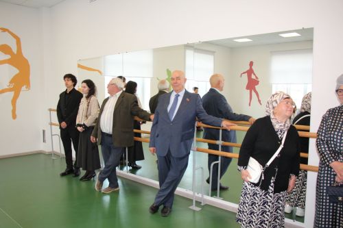 В Нурлате торжественно открыли мемориальную доску памяти Алмаза Ахметшина