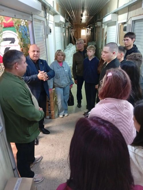 Школьники и волонтеры Андреевки передали крупную партию помощи в фонд «Все для Победы Нурлат»