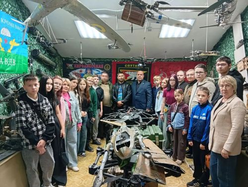 Школьники и волонтеры Андреевки передали крупную партию помощи в фонд «Все для Победы Нурлат»