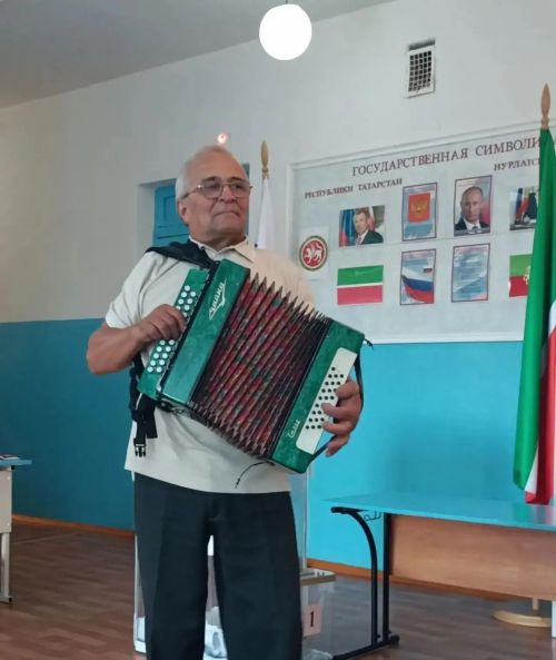 Старшее поколение нурлатцев активно проявляет гражданскую позицию на выборах