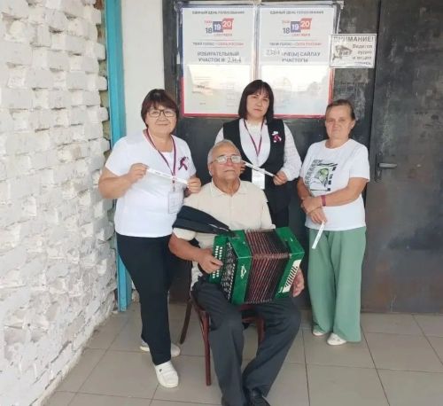 Старшее поколение нурлатцев активно проявляет гражданскую позицию на выборах