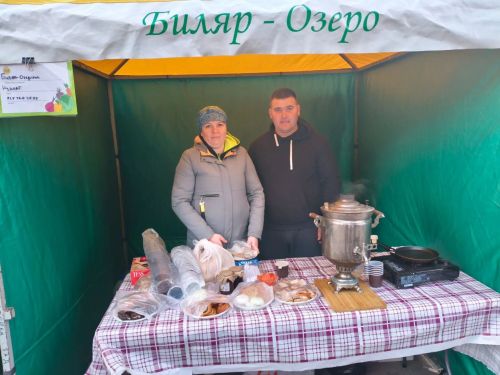 Нурлатцы участвуют на сельхозярмарке в Казани