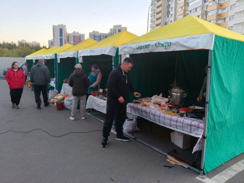 Нурлатцы участвуют на сельхозярмарке в Казани