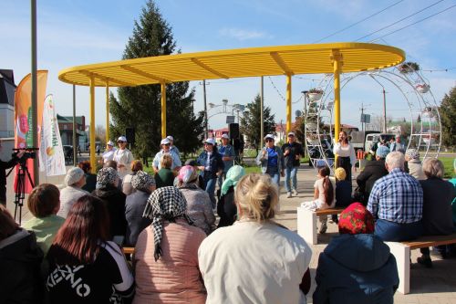 В Нурлате открылся обновленный сквер «Привокзальный»