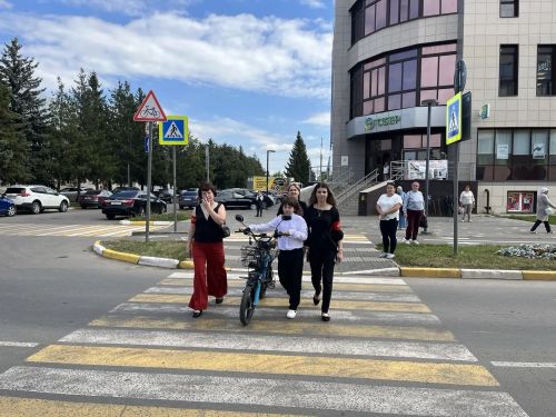 Родительский патруль вышел на дороги Нурлата в День знаний
