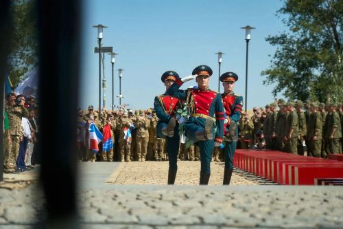 Поисковики Нурлата вернулись с вахты памяти под Сталинградом