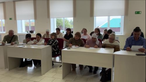 Нурлатцы писали диктант на трех языках