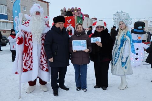 В Нурлате праздник «В нашем дружном дворе» дал старт зимнему фестивалю добрососедства «Курше»