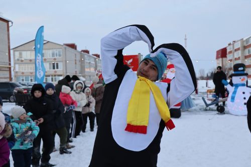 В Нурлате праздник «В нашем дружном дворе» дал старт зимнему фестивалю добрососедства «Курше»