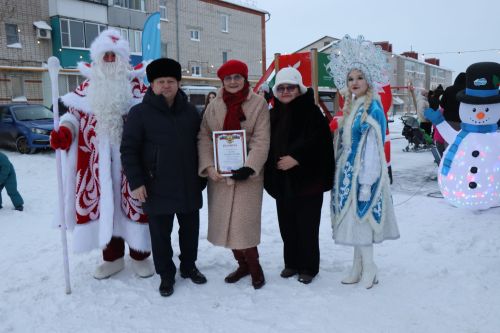 В Нурлате праздник «В нашем дружном дворе» дал старт зимнему фестивалю добрососедства «Курше»