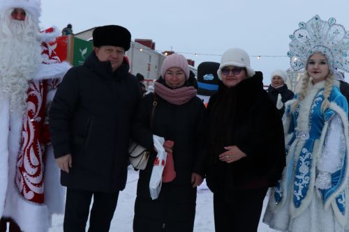 В Нурлате праздник «В нашем дружном дворе» дал старт зимнему фестивалю добрососедства «Курше»