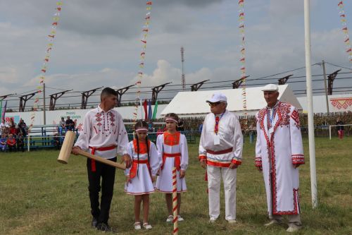 Праздник Уяв в Нурлате: масштабно, душевно и красочно