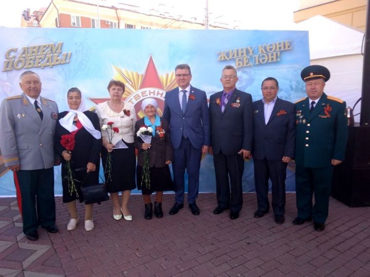 Ветераны Нурлатского района встретились с Президентом Республики Татарстан Рустамом Миннихановым