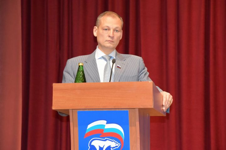 В Нурлате состоялся  депутатский прием Айрата Хайруллина