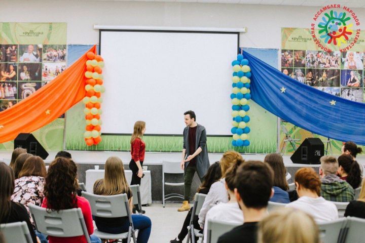 Нурлатцев приглашают пройти обучение по созданию форума-театра «МУВИ Троль»