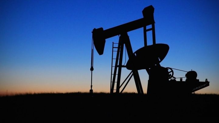 Цены на нефть снова начали расти
