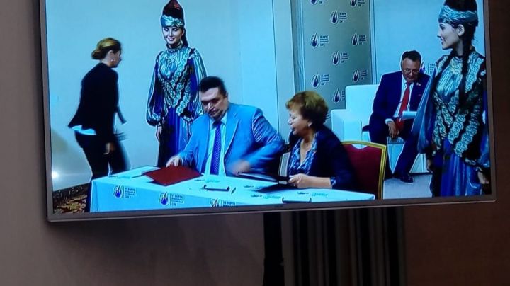 Представители нурлатских СМИ участвовали на VII Форуме национальных и региональных СМИ в Казани