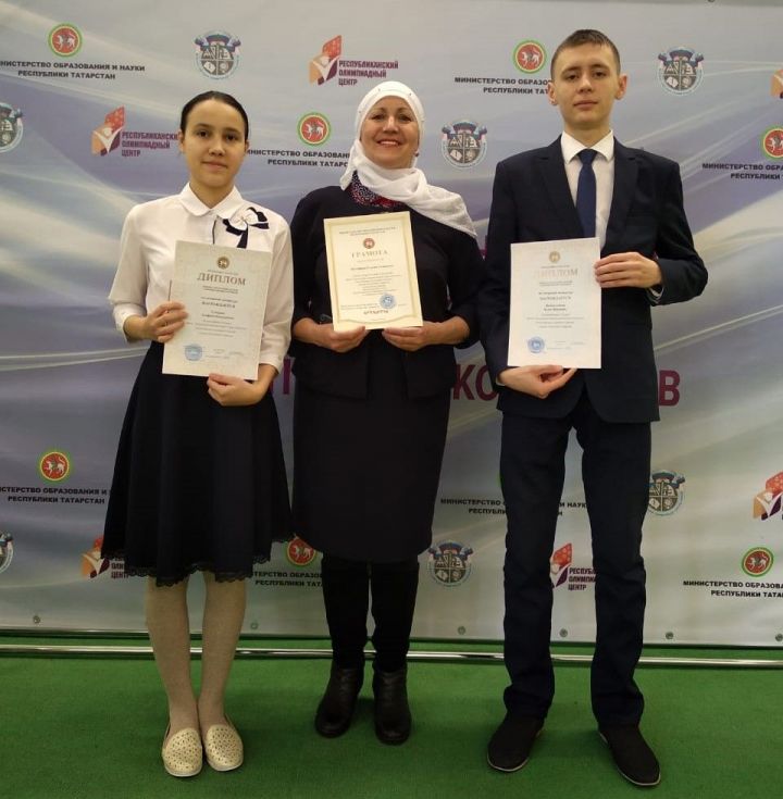 Учащиеся Нурлатской гимназии стали призерами республиканской олимпиады по татарскому языку и литературе