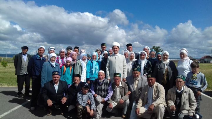 Нурлатцы участвуют в «Изге Болгар жыены»
