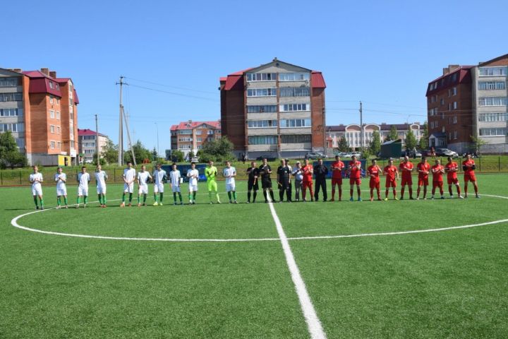 Нурлат открыл Кубок Татарстана по футболу среди мужских команд