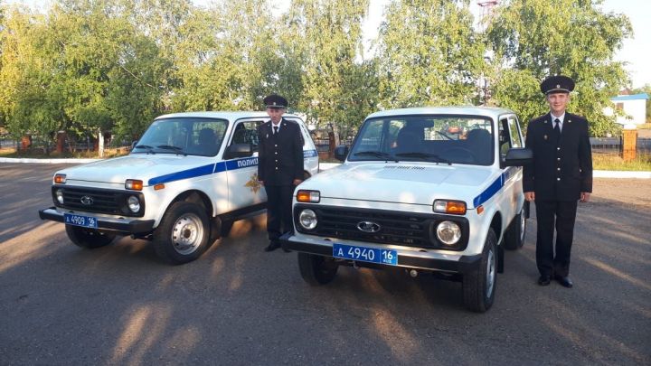 Нурлатская полиция пополнилась новыми автомобилями «Нива» и «Лада X-Ray»