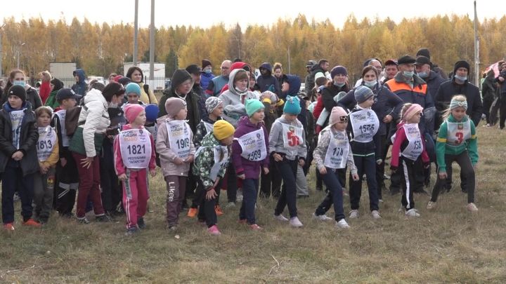 Во Всероссийский день бега в Нурлате на старт вышли 450 человек