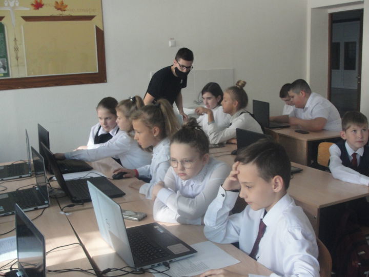 В Татарстане начал функционировать мобильный технопарк «Кванториум»