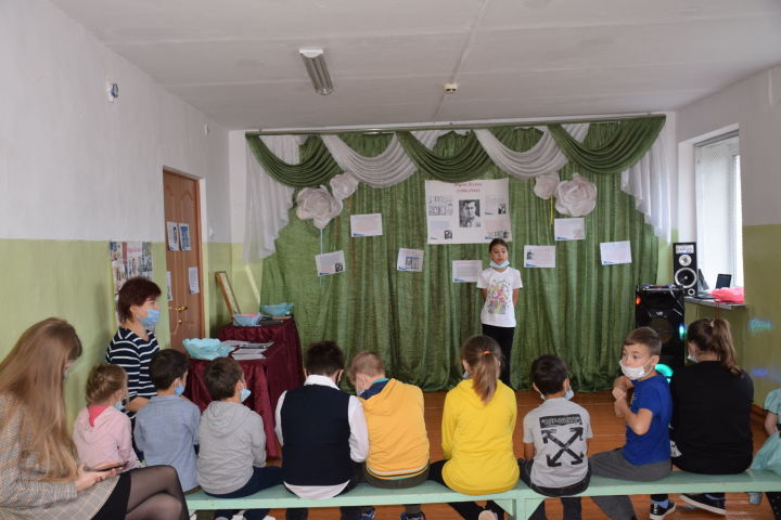В школе №8 представили творческие работы на отборочный тур «Джалиловских чтений»